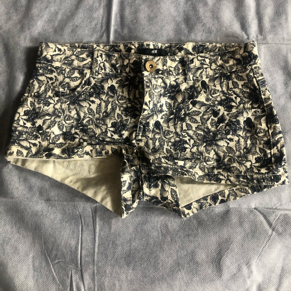 H&M Floral Shorts